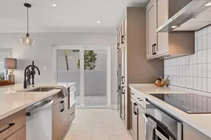 226 Golden Gate Point, Sarasota, FL 34236 - Photo 25