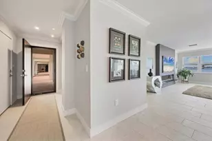 226 Golden Gate Point, Sarasota, FL 34236 - Photo 17