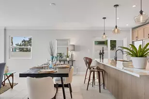 226 Golden Gate Point, Sarasota, FL 34236 - Photo 23
