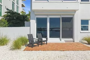 226 Golden Gate Point, Sarasota, FL 34236 - Photo 9