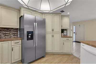 1409 SE 46th Lane #105, Cape Coral, FL 33904 - Photo 19