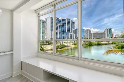 660 Golden Gate Point #32, Sarasota, FL 34236 - Photo 13