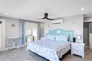 22 Sandy Cove Rd, Sarasota, FL 34242 - Photo 11