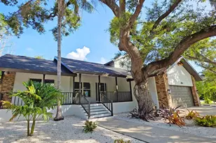 4074 Redbird Circle, Sarasota, FL 34231 - Photo 43