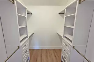 4074 Redbird Circle, Sarasota, FL 34231 - Photo 19