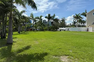 124 Burns Rd, Terra Ceia, FL 34250 - Photo 3