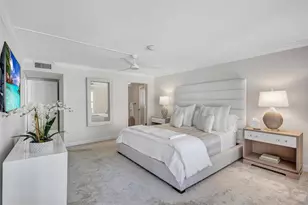 6480 Midnight Pass Rd, Sarasota, FL 34242 - Photo 33