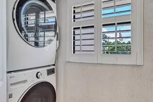 6480 Midnight Pass Rd, Sarasota, FL 34242 - Photo 15