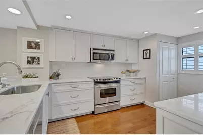 6480 Midnight Pass Road #211, Sarasota, FL 34242 - Photo 13