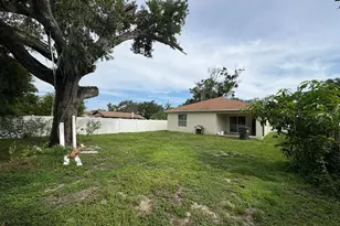 712 W Myrtle St, Lakeland, FL 33815 - Photo 13