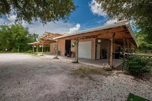 2464 SW Kleis Dr, Arcadia, FL 34266 - Photo 7