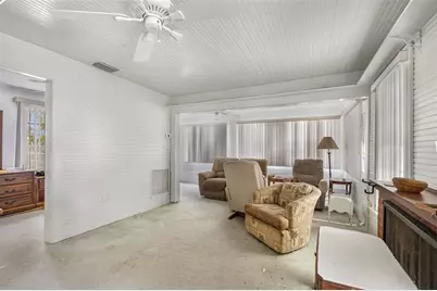 104 10th Street S, Bradenton Beach, FL 34217 - Photo 15