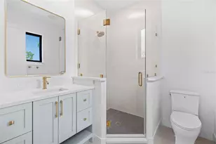 2111 Hawthorne St, Sarasota, FL 34239 - Photo 45