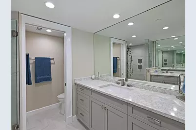 1102 Benjamin Franklin Drive #310, Sarasota, FL 34236 - Photo 23