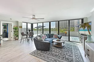 1102 Benjamin Franklin Dr, Sarasota, FL 34236 - Photo 15