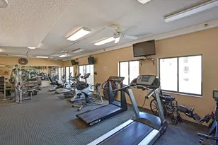 1102 Benjamin Franklin Dr, Sarasota, FL 34236 - Photo 45