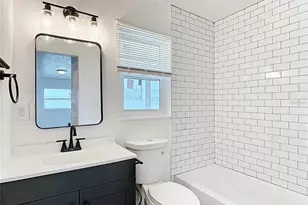 1409 College Park Ln, Tampa, FL 33612 - Photo 7