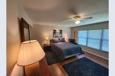 948 N Beneva Road #V25, Sarasota, FL 34232 - Photo 3