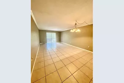 912 La Costa Circle #Unit 3, Sarasota, FL 34237 - Photo 13