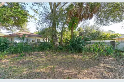 2461 Ringling Boulevard, Sarasota, FL 34237 - Photo 29
