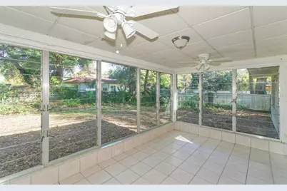 2461 Ringling Boulevard, Sarasota, FL 34237 - Photo 11