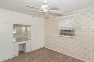 2461 Ringling Blvd, Sarasota, FL 34237 - Photo 21