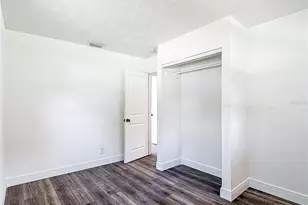 1409 College Park Ln, Tampa, FL 33612 - Photo 11