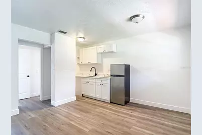 1409 College Park Lane, Tampa, FL 33612 - Photo 7