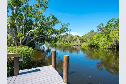 2504 Wilkinson Road, Sarasota, FL 34231 - Photo 9