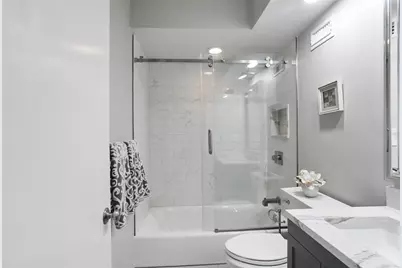 1050 Longboat Club Road #702, Longboat Key, FL 34228 - Photo 33