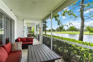 6568 Fairway Gardens Dr, Bradenton, FL 34203 - Photo 15