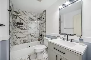 9611 Castle Point Dr, Sarasota, FL 34238 - Photo 9