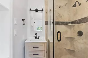 2504 Wilkinson Rd, Sarasota, FL 34231 - Photo 15