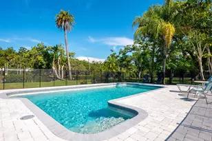 2504 Wilkinson Rd, Sarasota, FL 34231 - Photo 35