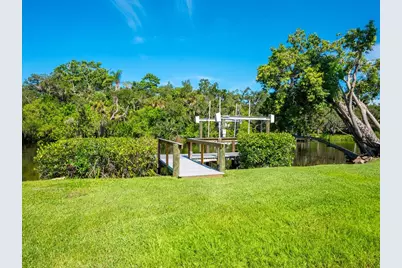 2504 Wilkinson Road, Sarasota, FL 34231 - Photo 39