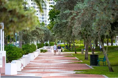 643 Calle De Peru, Sarasota, FL 34242 - Photo 25