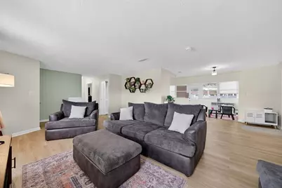 807 Melody Lane, Bradenton, FL 34207 - Photo 21