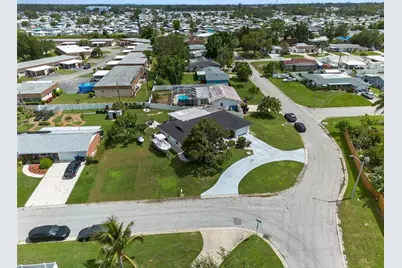 807 Melody Lane, Bradenton, FL 34207 - Photo 5