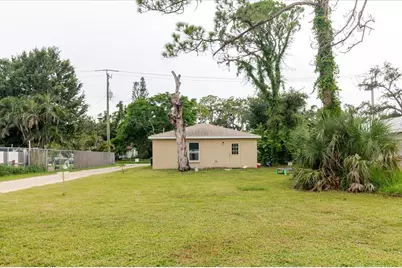 5723 5th Street E, Bradenton, FL 34203 - Photo 35