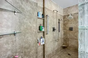 11014 Sailbrooke Dr, Riverview, FL 33579 - Photo 35