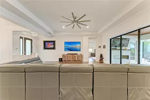 544 Fore Dr, Bradenton, FL 34208 - Photo 9