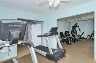 2308 Waterbluff Pl, Sarasota, FL 34231 - Photo 47