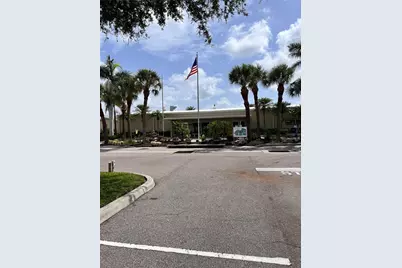 777 N Green Circle #152, Venice, FL 34285 - Photo 9