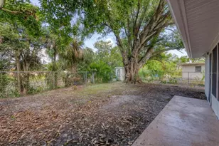 2004 52nd Ave W, Bradenton, FL 34207 - Photo 29