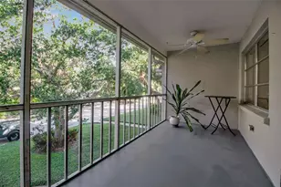 3745 Almeria Ave, Sarasota, FL 34239 - Photo 5