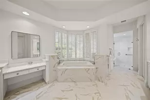 3548 Founders Club Dr, Sarasota, FL 34240 - Photo 29