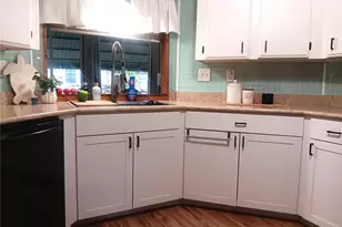 238 Palm Air Dr, Osprey, FL 34229 - Photo 3