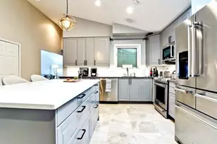 2208 79th St W, Bradenton, FL 34209 - Photo 11