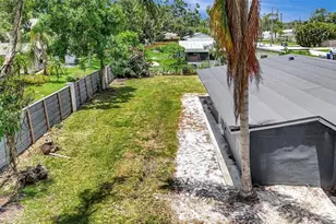 3234 Restful Ln, Sarasota, FL 34231 - Photo 41