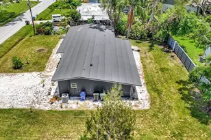 3234 Restful Ln, Sarasota, FL 34231 - Photo 45